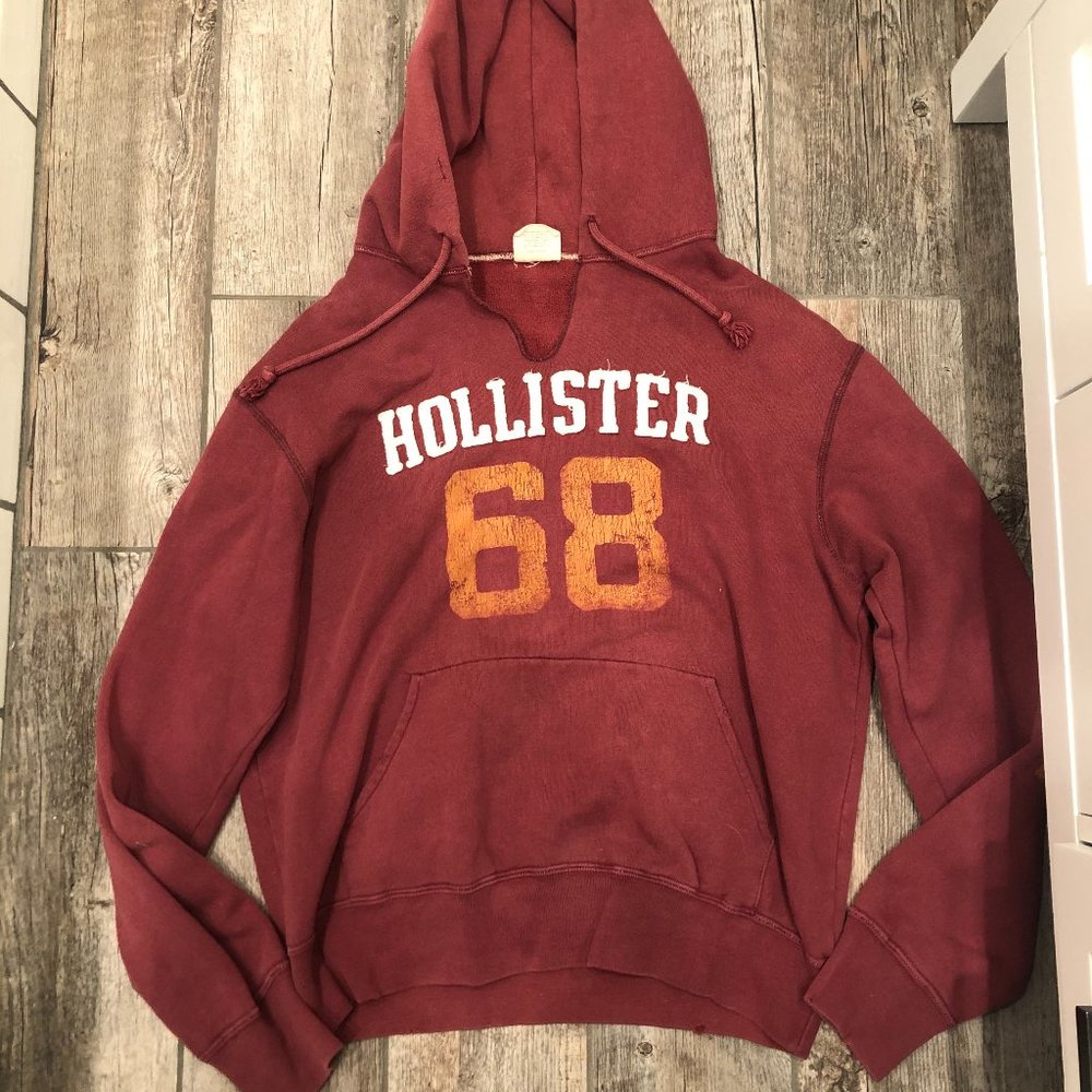 HOLLISTER SWEATSHIRT